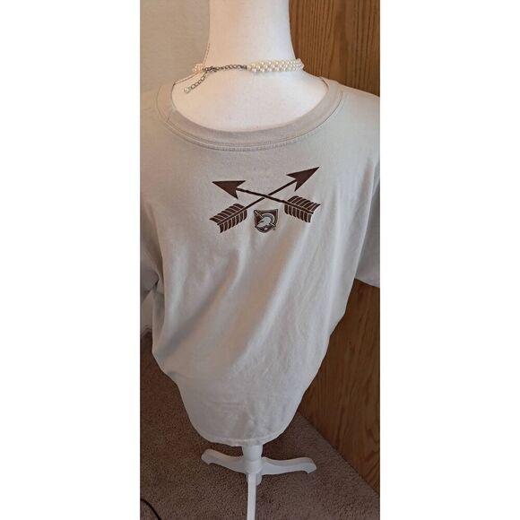 The Nike Tee American Flag Black Knights Beige/Tan color Size XL See Description - Picture 2 of 4